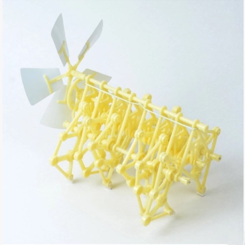 روبوت وحش بيونيكي يعمل بالرياح - مراجعة Science Diy Model وسعره
